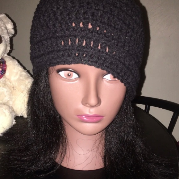 Crocheted Cap - Amethyst (purple) - Picture 10 of 12